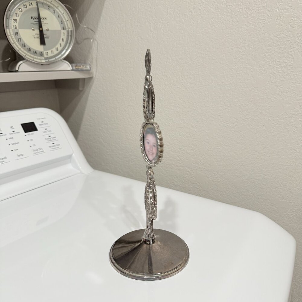 Vintage Silver Photo Tree with Roses - Picture 6 of 17